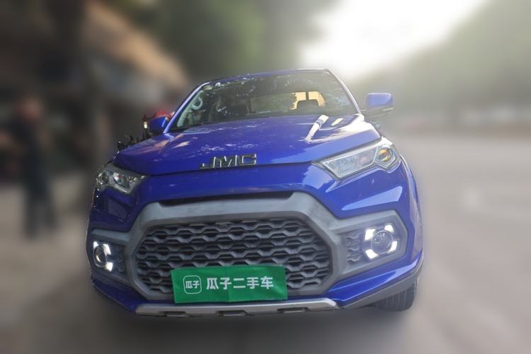 Used JMC Yuhu 7 2020 2.0T Diesel Automatic 2WD Comfort Plus Long Wheelbase China VI Emission Standard JX4D20A6L Front