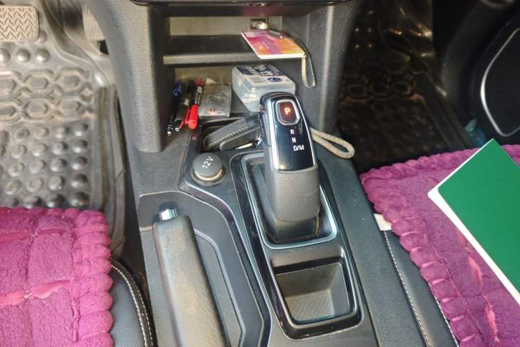 Used JMC Yuhu 7 2020 2.0T Diesel Automatic 2WD Comfort Plus Long Wheelbase China VI Emission Standard JX4D20A6L Gear Lever