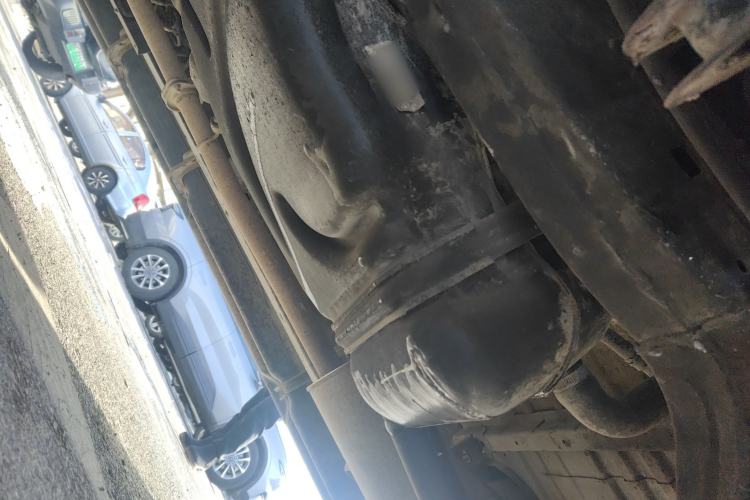 Used JMC Yuhu 7 2020 2.0T Diesel Manual 4x4 Comfort Edition Long Wheelbase China VI Emission Standard JX4D20A6L Chassis Rear Left