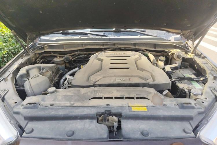 Used JMC Yuhu 7 2020 2.0T Diesel Automatic 4x4 Comfort Edition Short Wheelbase China VI Standard JX4D20A6L Engine Bay