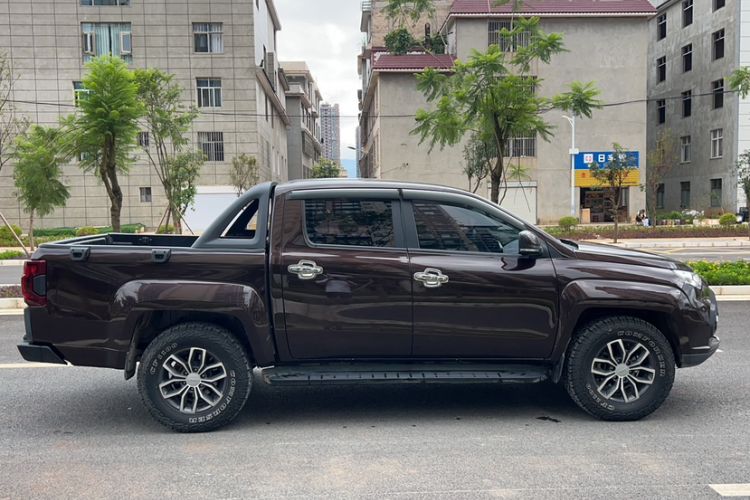 Used JMC Yuhu 7 2020 2.0T Diesel Automatic 4x4 Comfort Edition Short Wheelbase China VI Standard JX4D20A6L Exterior 3