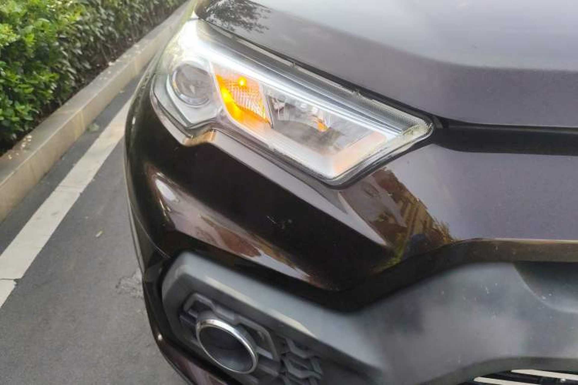 Used JMC Yuhu 7 2020 2.0T Diesel Automatic 4x4 Comfort Edition Short Wheelbase China VI Standard JX4D20A6L Exterior 6
