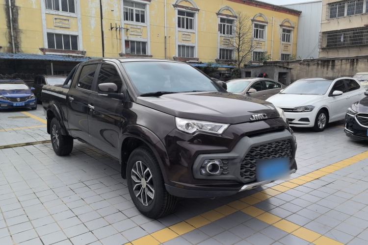 Used JMC Yuhu 7 2020 2.0T Diesel Automatic 2WD Comfort Plus Long Wheelbase China VI Emission Standard JX4D20A6L Front Right 45 Deg