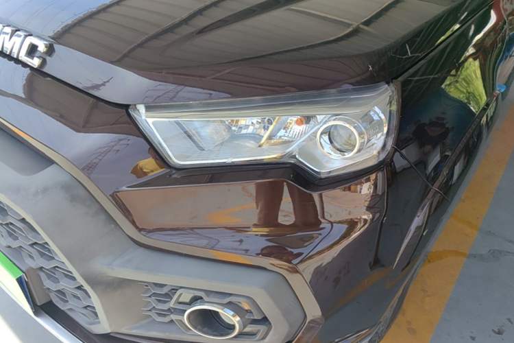 Used JMC Yuhu 7 2020 2.0T Diesel Automatic 2WD Comfort Plus Long Wheelbase China VI Emission Standard JX4D20A6L Left Front Headlight