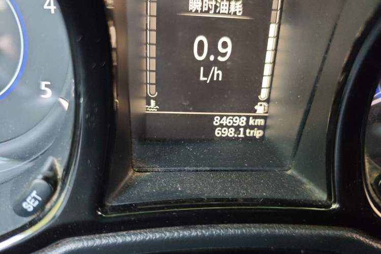 Used JMC Yuhu 7 2020 2.0T Diesel Manual 4x4 Comfort Edition Long Wheelbase China VI Emission Standard JX4D20A6L Odometer Close Up