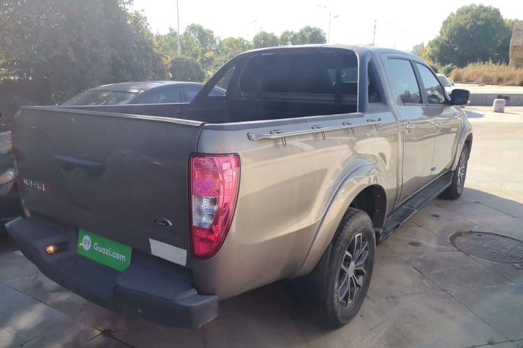 Used JMC Yuhu 7 2020 2.0T Diesel Automatic 2WD Comfort Plus Long Wheelbase China VI Emission Standard JX4D20A6L Rear Right 45 Deg