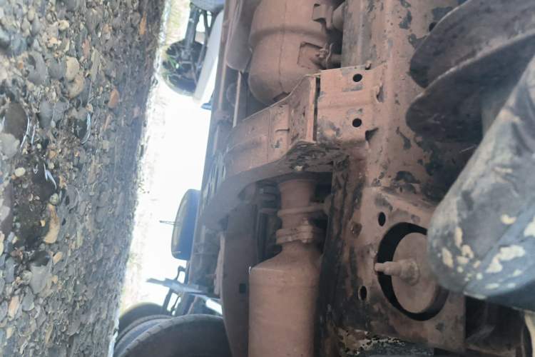 Used JMC Yuhu 7 2020 2.0T Diesel Manual Two-Wheel Drive Comfort Edition Short Wheelbase China VI Standard JX4D20A6L Chassis Front Right