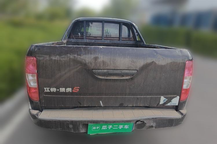 Used JMC Yuhu 7 2020 2.0T Diesel Automatic 2WD Comfort Plus Long Wheelbase China VI Emission Standard JX4D20A6L Rear