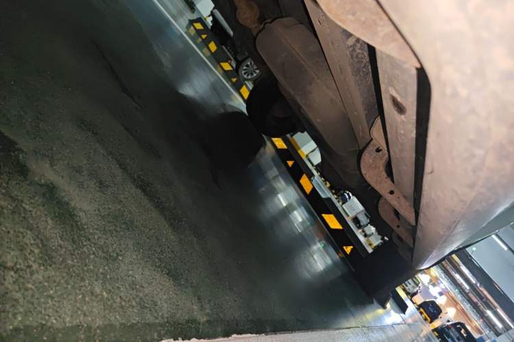 Used JMC Yuhu 7 2020 2.0T Diesel Manual Two-Wheel Drive Comfort Edition Short Wheelbase China VI Standard JX4D20A6L Chassis Front Left