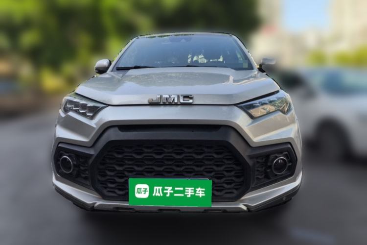 Used JMC Yuhu 7 2020 2.0T Diesel Automatic 4x4 Prestige Edition Long Wheelbase China VI Emission Standard JX4D20A6L Front