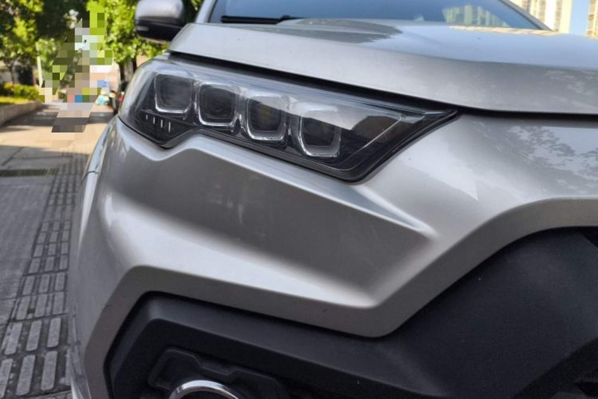 Used JMC Yuhu 7 2020 2.0T Diesel Automatic 4x4 Prestige Edition Long Wheelbase China VI Emission Standard JX4D20A6L Right Front Headlight