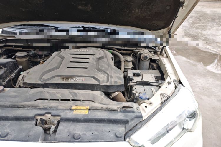 Used JMC Yuhu 7 2020 2.0T Diesel Automatic 2WD Comfort Plus Long Wheelbase China VI Emission Standard JX4D20A6L Engine Bay Left