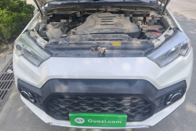 Used JMC Yuhu 7 2020 2.0T Diesel Manual Two-Wheel Drive Comfort Edition Short Wheelbase China VI Standard JX4D20A6L Engine Bay