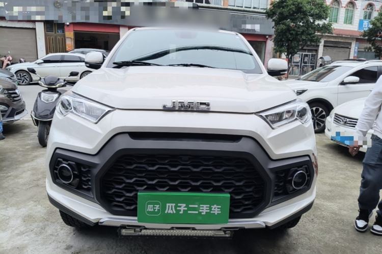 Used JMC Yuhu 7 2020 2.0T Diesel Manual 4x4 Comfort Edition Long Wheelbase China VI Emission Standard JX4D20A6L Front