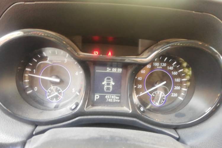 Used JMC Yuhu 7 2020 2.0T Diesel Automatic 4x4 Comfort Edition Long Wheelbase China VI Emission Standard JX4D20A6L Instrument Cluster