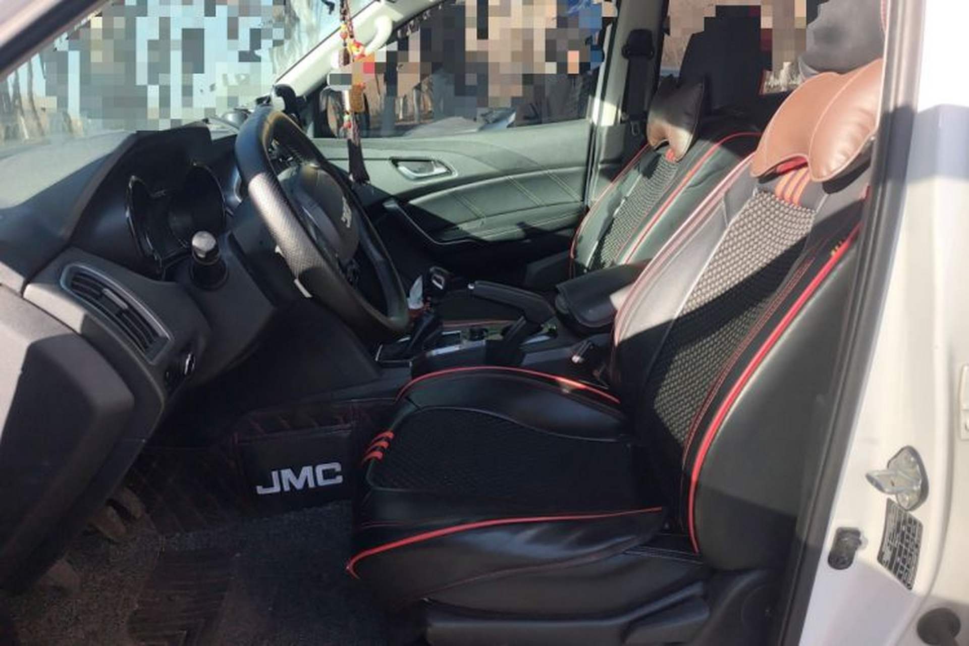 Used JMC Yuhu 7 2020 2.0T Diesel Manual 4x4 Comfort Edition Long Wheelbase China VI Emission Standard JX4D20A6L Left Front Seat