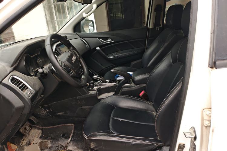 Used JMC Yuhu 7 2020 2.0T Diesel Automatic 2WD Comfort Plus Long Wheelbase China VI Emission Standard JX4D20A6L Left Front Seat