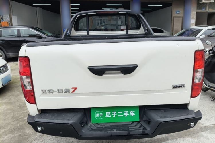 Used JMC Yuhu 7 2020 2.0T Diesel Manual 4x4 Comfort Edition Long Wheelbase China VI Emission Standard JX4D20A6L Rear