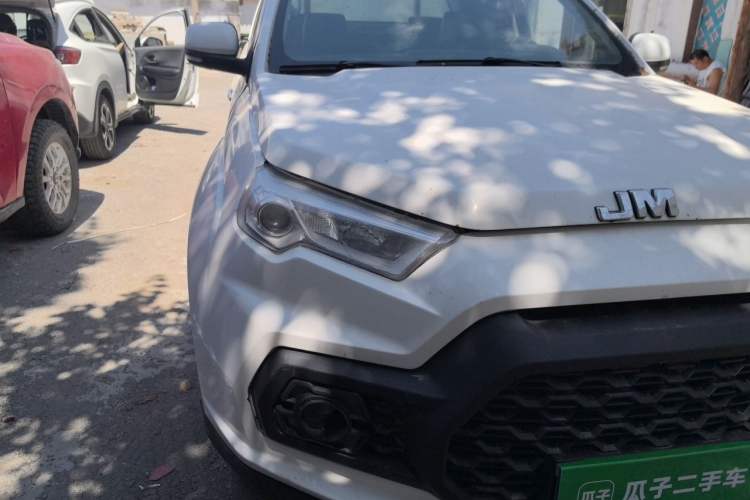 Used JMC Yuhu 7 2020 2.0T Diesel Manual 4x4 Comfort Edition Short Wheelbase China VI Emission Standard JX4D20A6L Right Front Headlight
