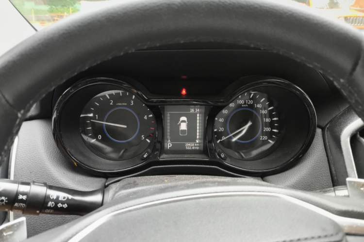 Used JMC Yuhu 7 2020 2.0T Diesel Automatic 2WD Comfort Plus Long Wheelbase China VI Emission Standard JX4D20A6L Instrument Cluster