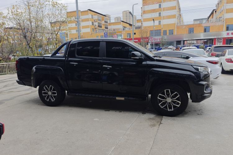 Used JMC Yuhu 7 2022 2.0T Automatic Diesel 4x4 Comfort Edition Standard Wheelbase Exterior 3