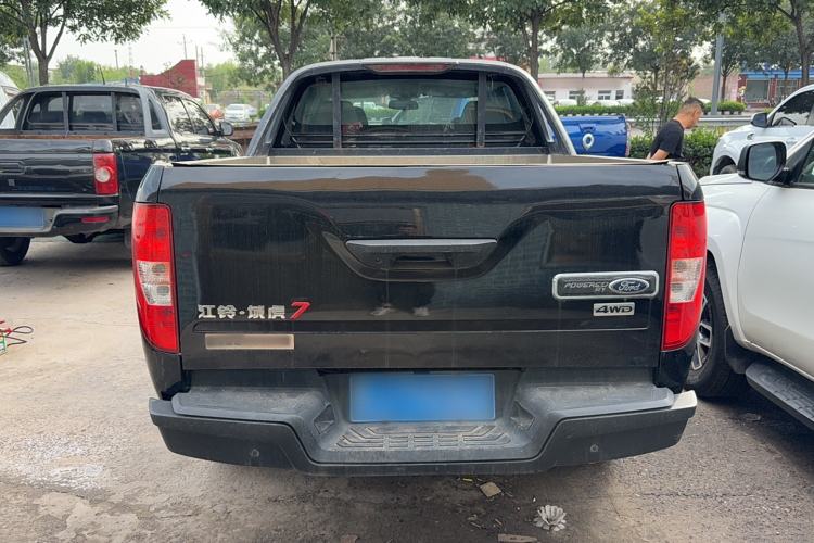 Used JMC Yuhu 7 2022 2.0T Automatic Diesel 4x4 Comfort Plus Long Wheelbase Exterior 4