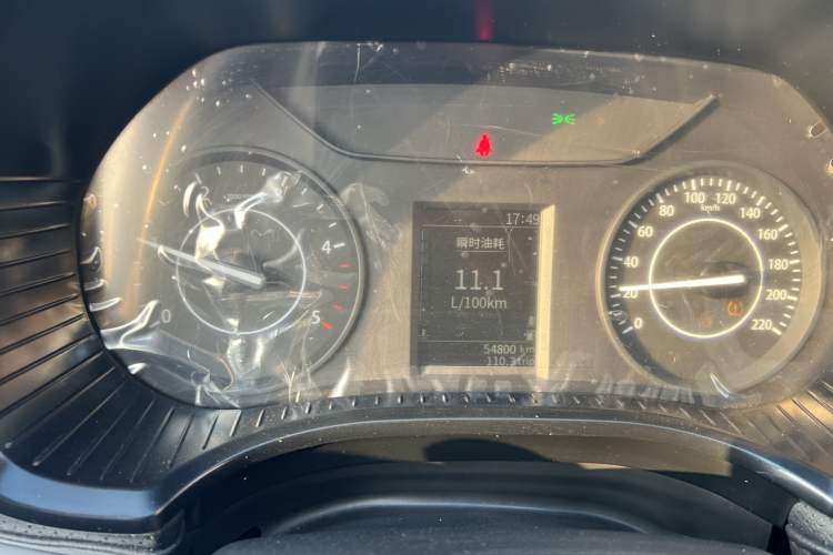 Used JMC Yuhu 7 2022 2.0T Manual Diesel Two-Wheel Drive Comfort Version Standard Wheelbase Odometer Close Up