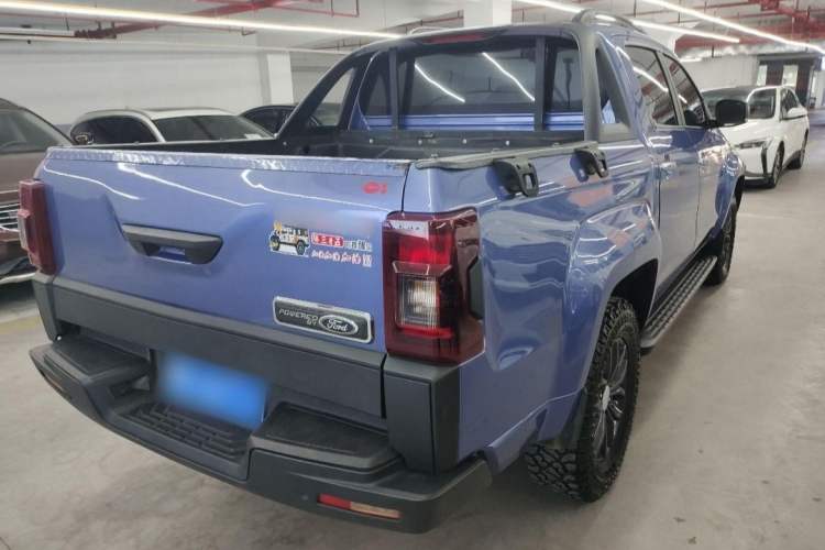 Used JMC Yuhu 7 2022 2.0T Automatic Diesel Two-Wheel Drive Comfort Version Standard Wheelbase Exterior 5