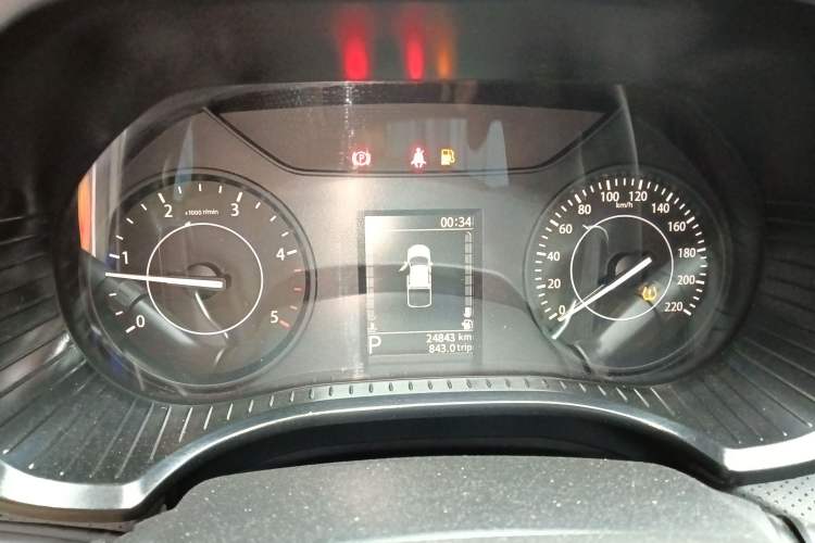 Used JMC Yuhu 7 2022 2.0T Automatic Diesel Two-Wheel Drive Comfort Plus Long Wheelbase Instrument Cluster