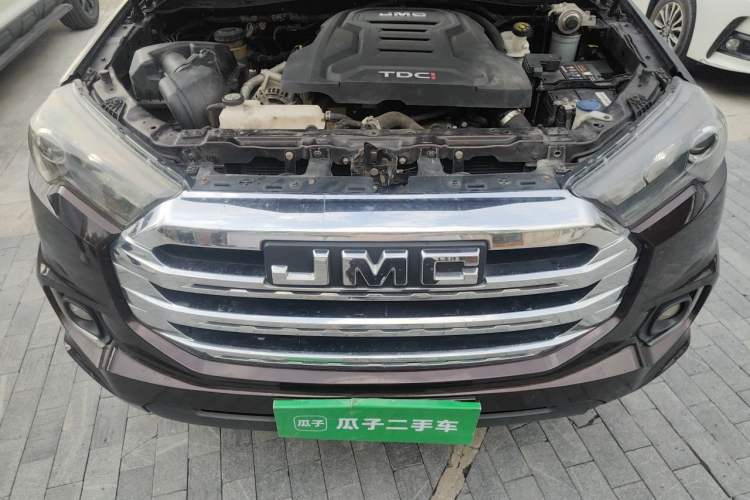 Used JMC Yuhu 7 2022 2.0T Automatic Diesel 4x4 Comfort Plus Long Wheelbase Engine Bay
