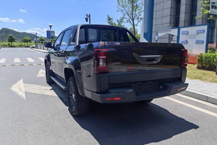 Used JMC Yuhu 7 2022 2.0T Automatic Diesel Two-Wheel Drive Comfort Version Standard Wheelbase Exterior 3