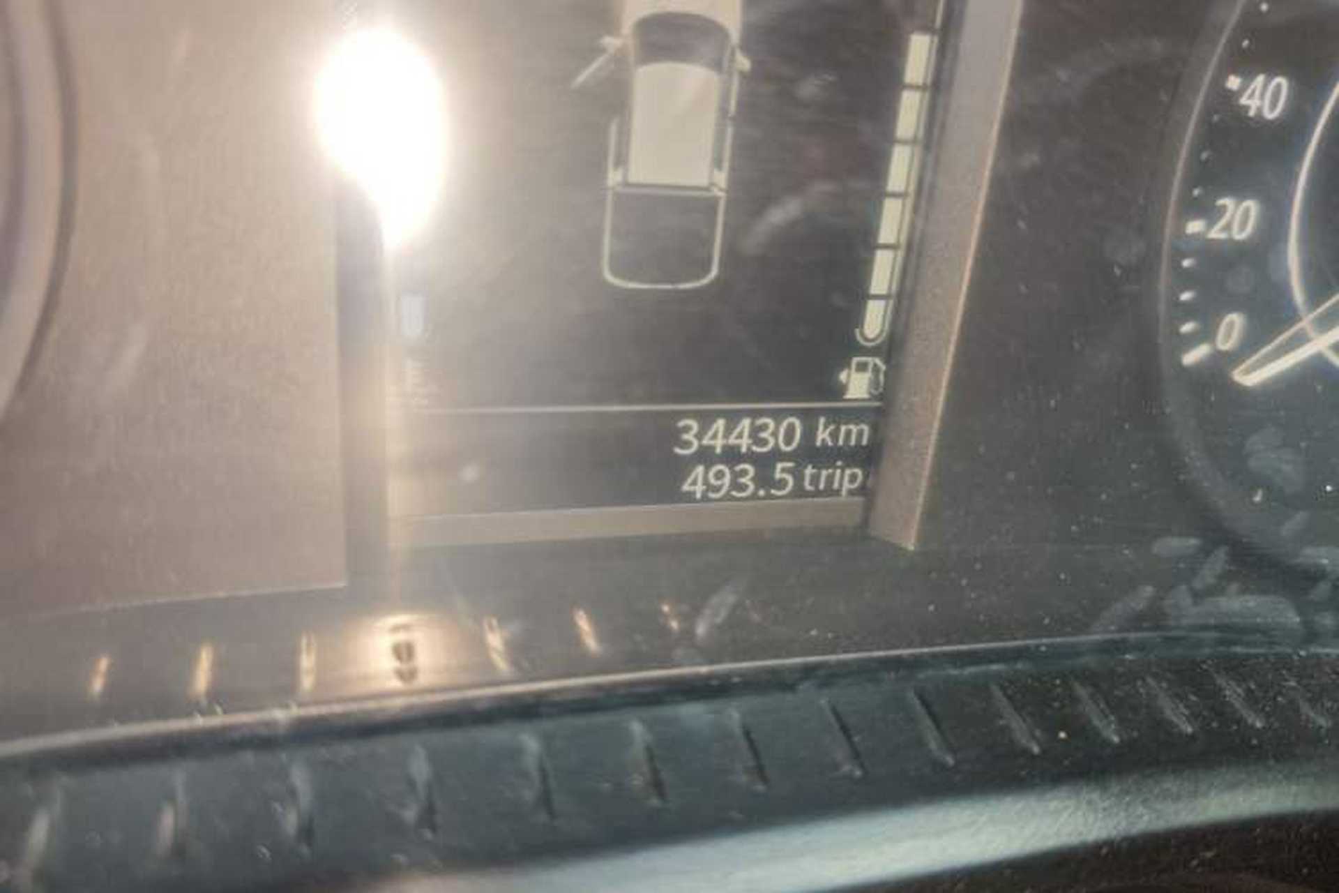 Used JMC Yuhu 7 2022 2.0T Manual Diesel 4x4 Comfort Version Standard Wheelbase Odometer Close Up