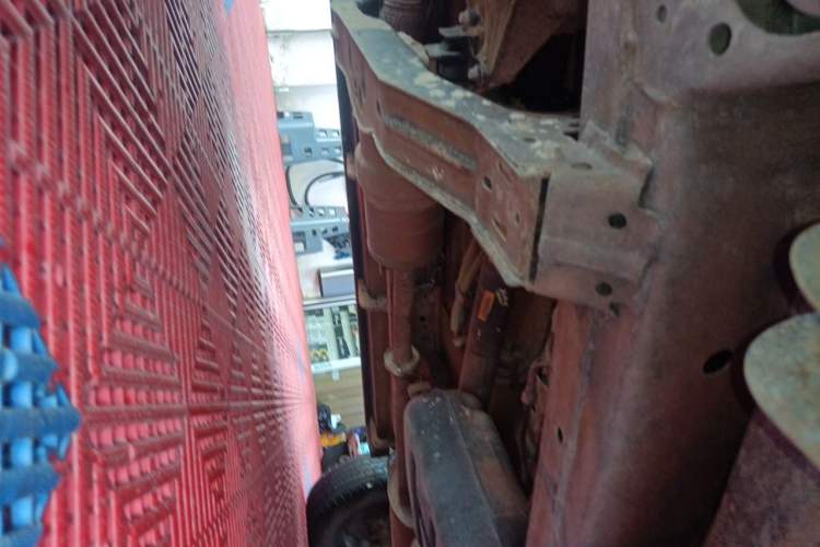 Used JMC Yuhu 7 2022 2.0T Manual Diesel Two-Wheel Drive Comfort Version Standard Wheelbase Chassis Front Left