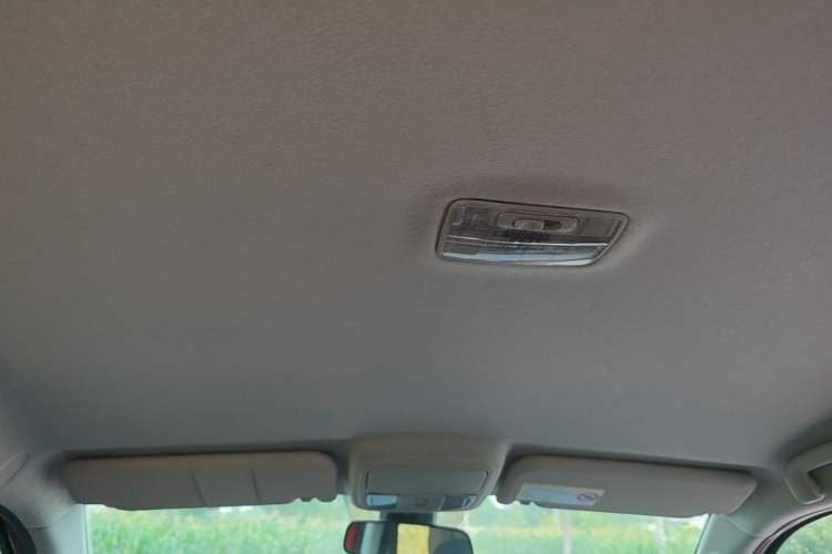 Used JMC Yuhu 7 2022 2.0T Automatic Diesel 4x4 Comfort Plus Long Wheelbase Headliner