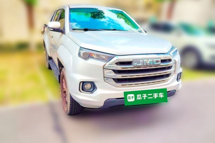 Used JMC Yuhu 7 2022 2.0T Automatic Diesel Two-Wheel Drive Comfort Version Standard Wheelbase Front Right 45 Deg