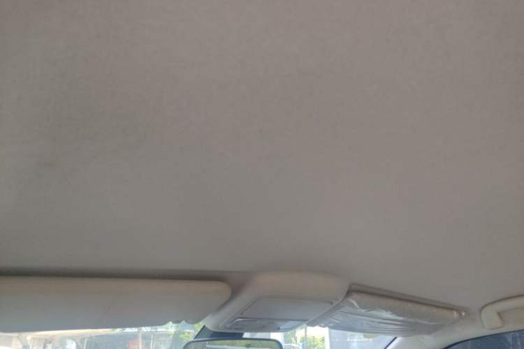 Used JMC Yuhu 7 2022 2.0T Manual Diesel Two-Wheel Drive Comfort Version Standard Wheelbase Headliner