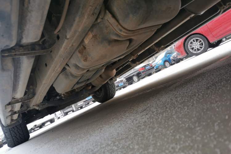 Used JMC Yuhu 7 2022 2.0T Automatic Diesel 4x4 Comfort Plus Long Wheelbase Left Side Sill