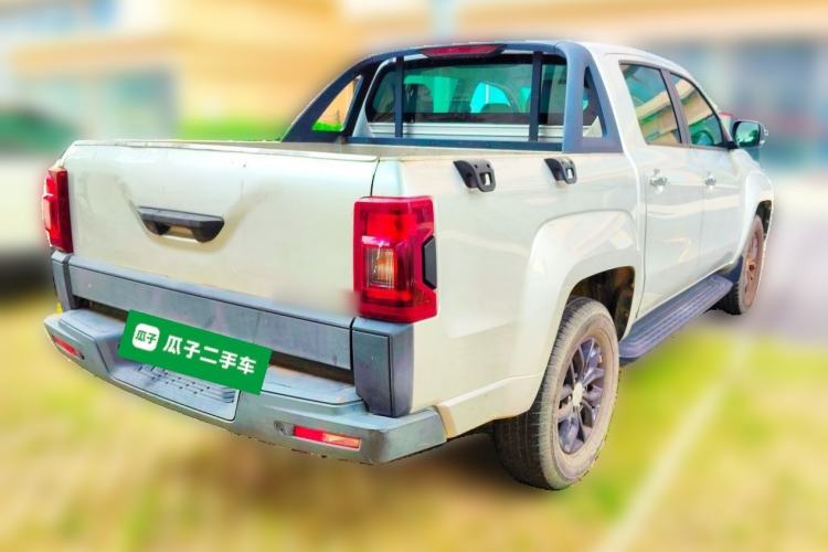 Used JMC Yuhu 7 2022 2.0T Automatic Diesel Two-Wheel Drive Comfort Version Standard Wheelbase Rear Right 45 Deg