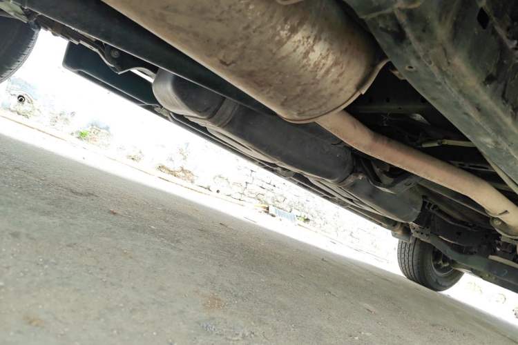 Used JMC Yuhu 7 2022 2.0T Manual Diesel Two-Wheel Drive Comfort Plus Long Wheelbase Chassis Rear Right