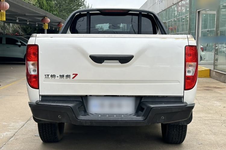Used JMC Yuhu 7 2022 2.0T Automatic Diesel Two-Wheel Drive Comfort Plus Long Wheelbase Exterior 3
