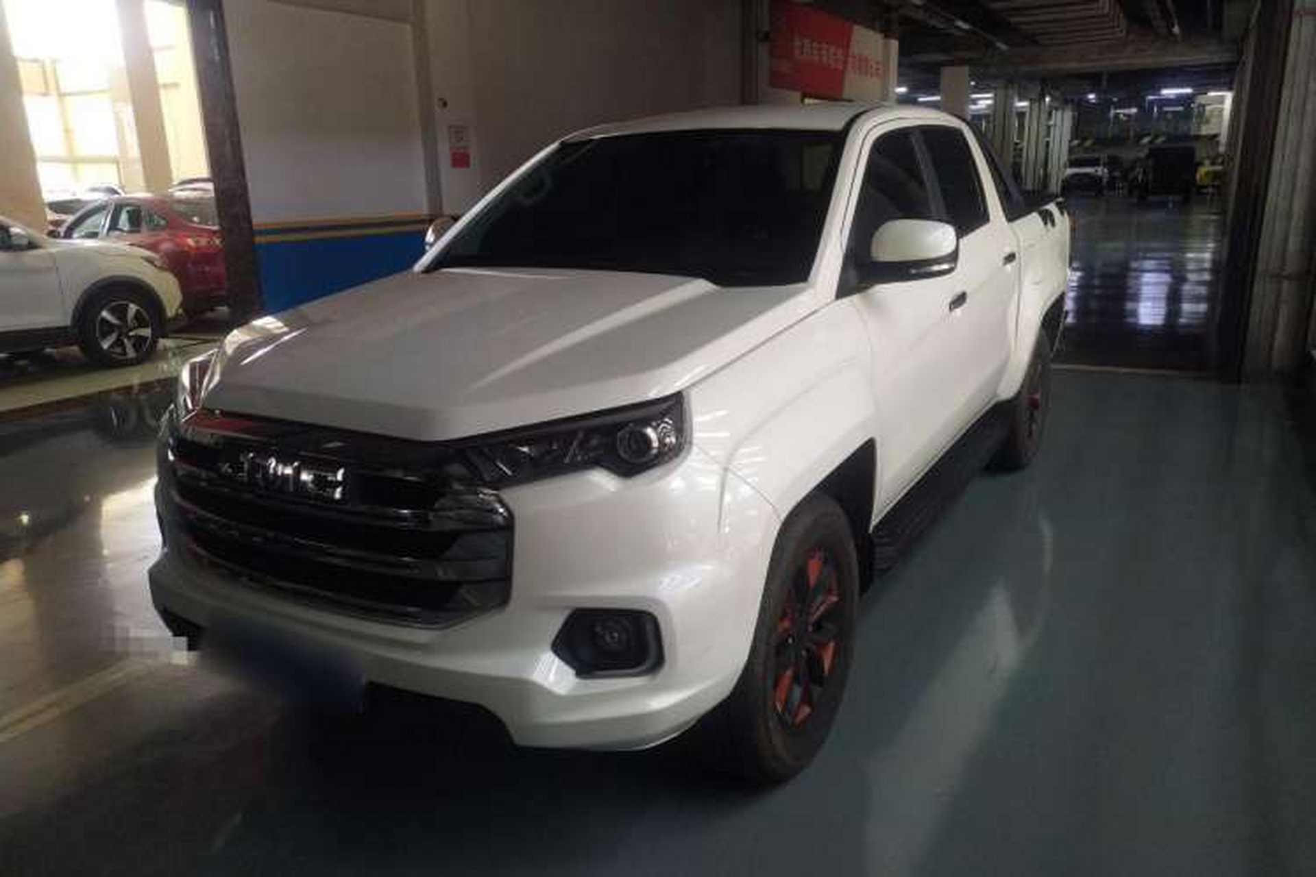 Used JMC Yuhu 7 2022 2.0T Automatic Gasoline 4x4 Comfort Edition Standard Wheelbase JX4G20A6L Front Left 45 Deg