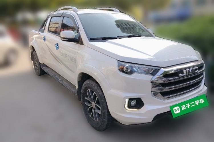 Used JMC Yuhu 7 2022 2.0T Automatic Diesel 4x4 Comfort Plus Long Wheelbase Front Right 45 Deg