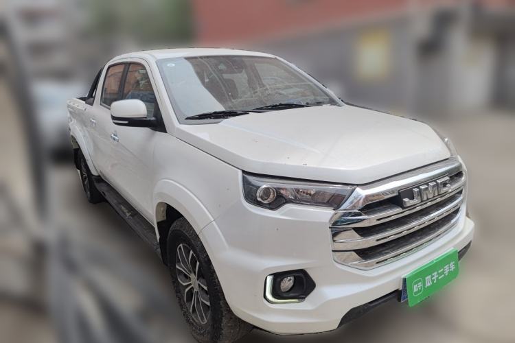 Used JMC Yuhu 7 2022 2.0T Automatic Diesel 4x4 Comfort Plus Long Wheelbase Front Right 45 Deg