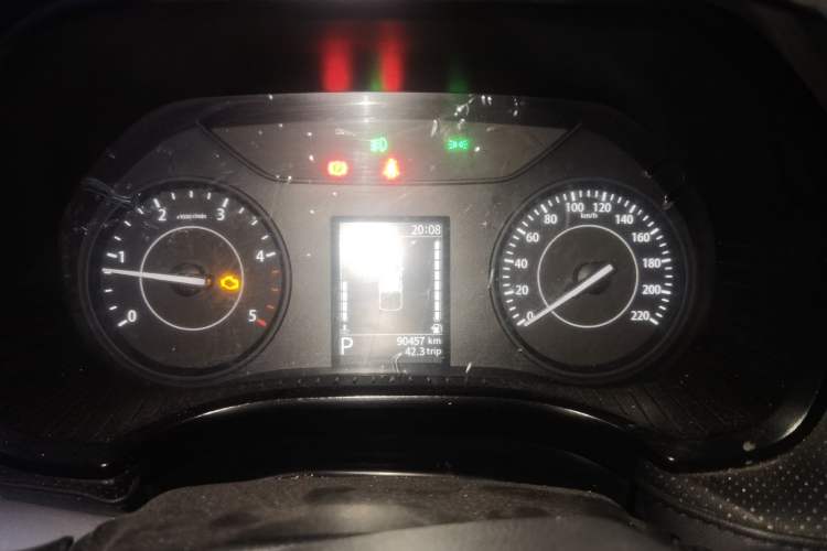 Used JMC Yuhu 7 2022 2.0T Automatic Gasoline 4x4 Comfort Plus Long Wheelbase JX4G20A6L Instrument Cluster