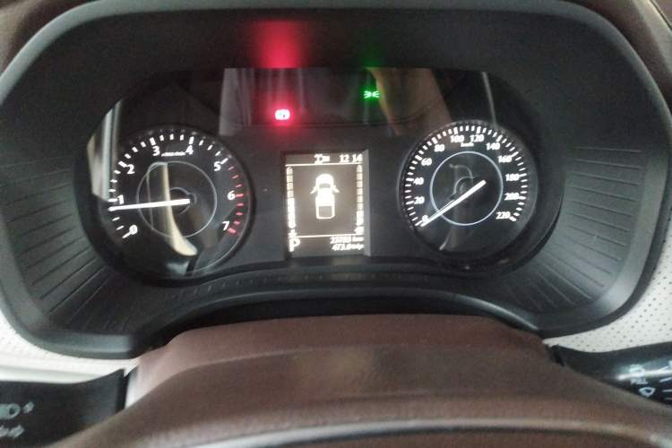 Used JMC Yuhu 7 2022 2.0T Automatic Gasoline 4x4 Comfort Edition Standard Wheelbase JX4G20A6L Instrument Cluster