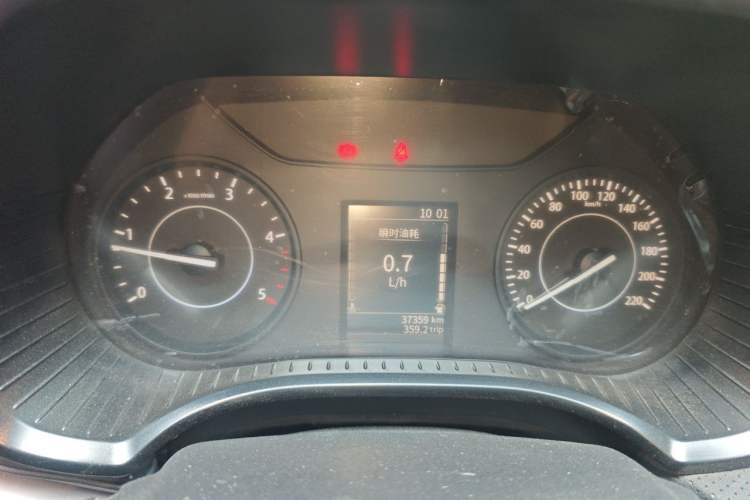Used JMC Yuhu 7 2022 2.0T Manual Diesel Two-Wheel Drive Comfort Version Standard Wheelbase Instrument Cluster