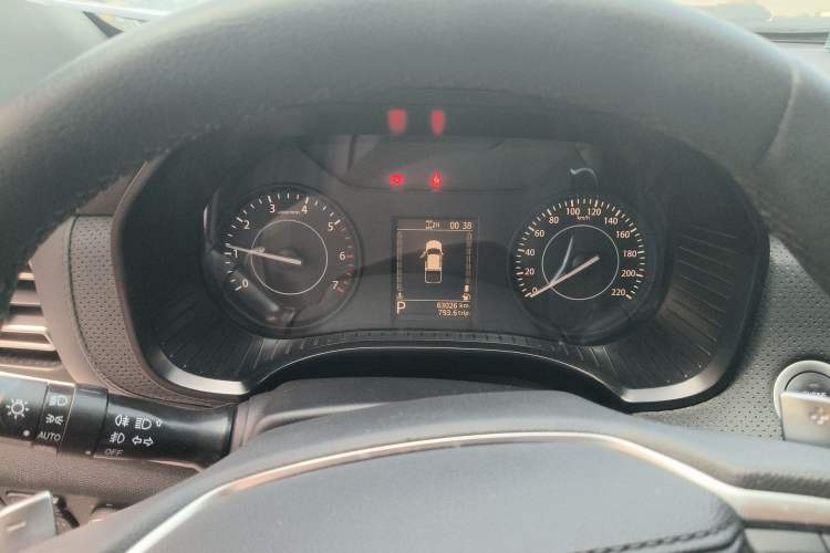Used JMC Yuhu 7 2022 2.0T Automatic Gasoline 4x4 Comfort Edition Standard Wheelbase JX4G20A6L Instrument Cluster