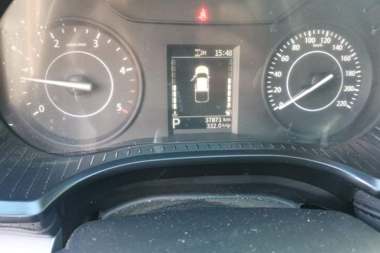Used JMC Yuhu 7 2022 2.0T Automatic Diesel 4x4 Comfort Edition Standard Wheelbase Odometer Close Up