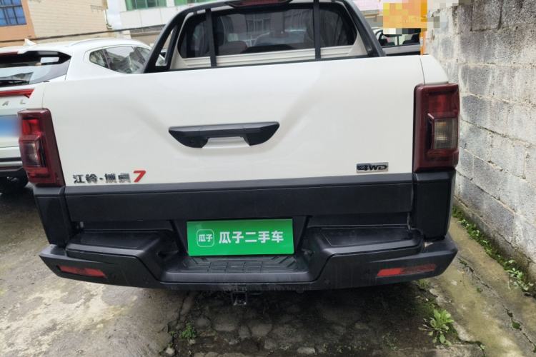 Used JMC Yuhu 7 2022 2.0T Automatic Diesel 4x4 Comfort Edition Standard Wheelbase Rear