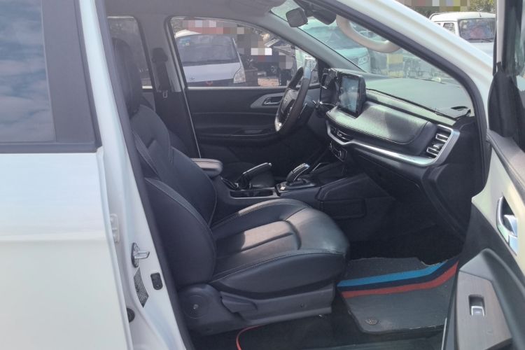Used JMC Yuhu 7 2022 2.0T Automatic Diesel 4x4 Comfort Edition Standard Wheelbase Right Front Seat